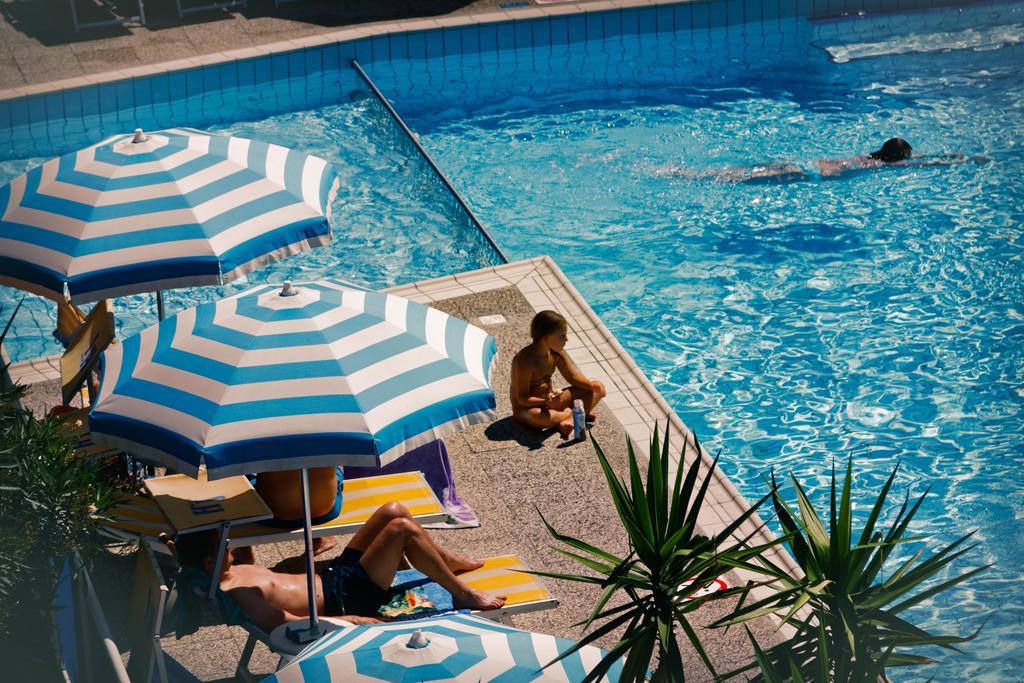 Hotel Jet Lido di Jesolo Exterior foto